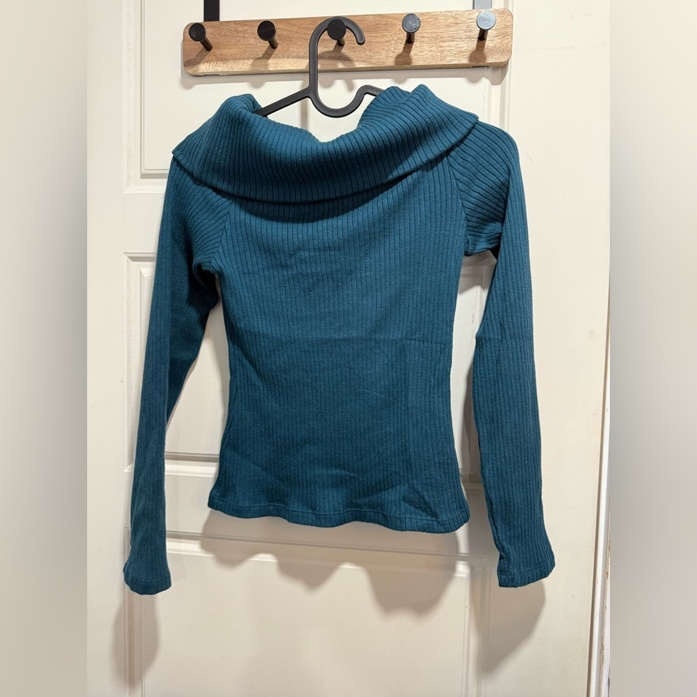 Madewell turtle neck